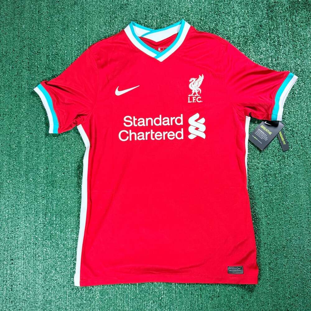 Nike Liverpool FC Home Jersey Size Medium 2020-21 Red Soccer Shirt NWT